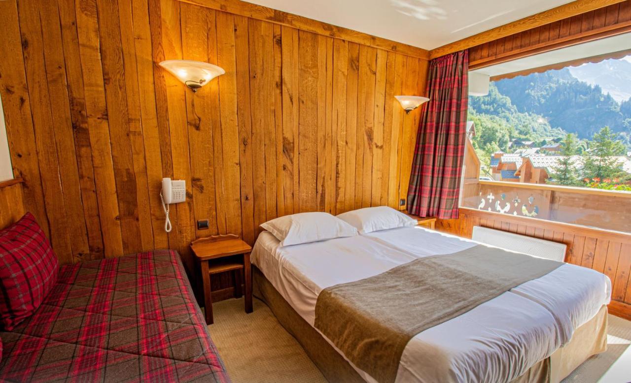 Hotel Ancolie - Champagny En Vanoise La Plagne Bagian luar foto