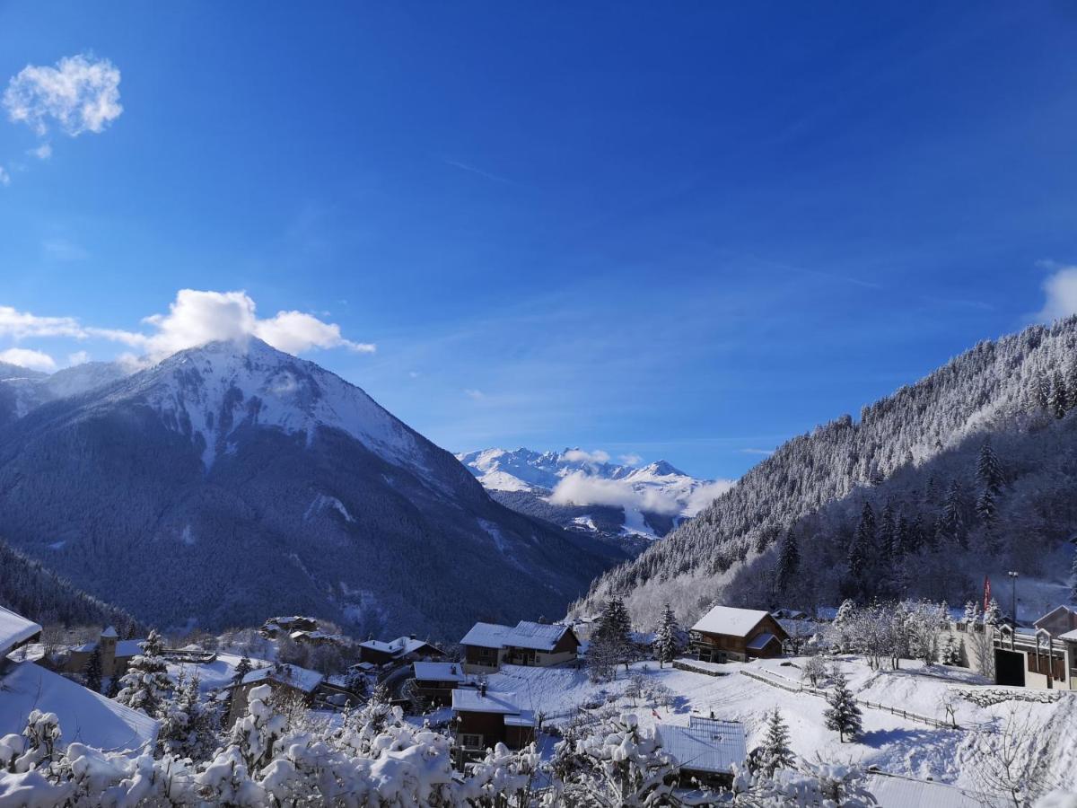 Hotel Ancolie - Champagny En Vanoise La Plagne Bagian luar foto