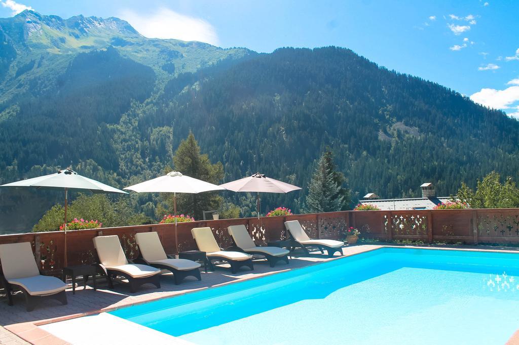 Hotel Ancolie - Champagny En Vanoise La Plagne Bagian luar foto